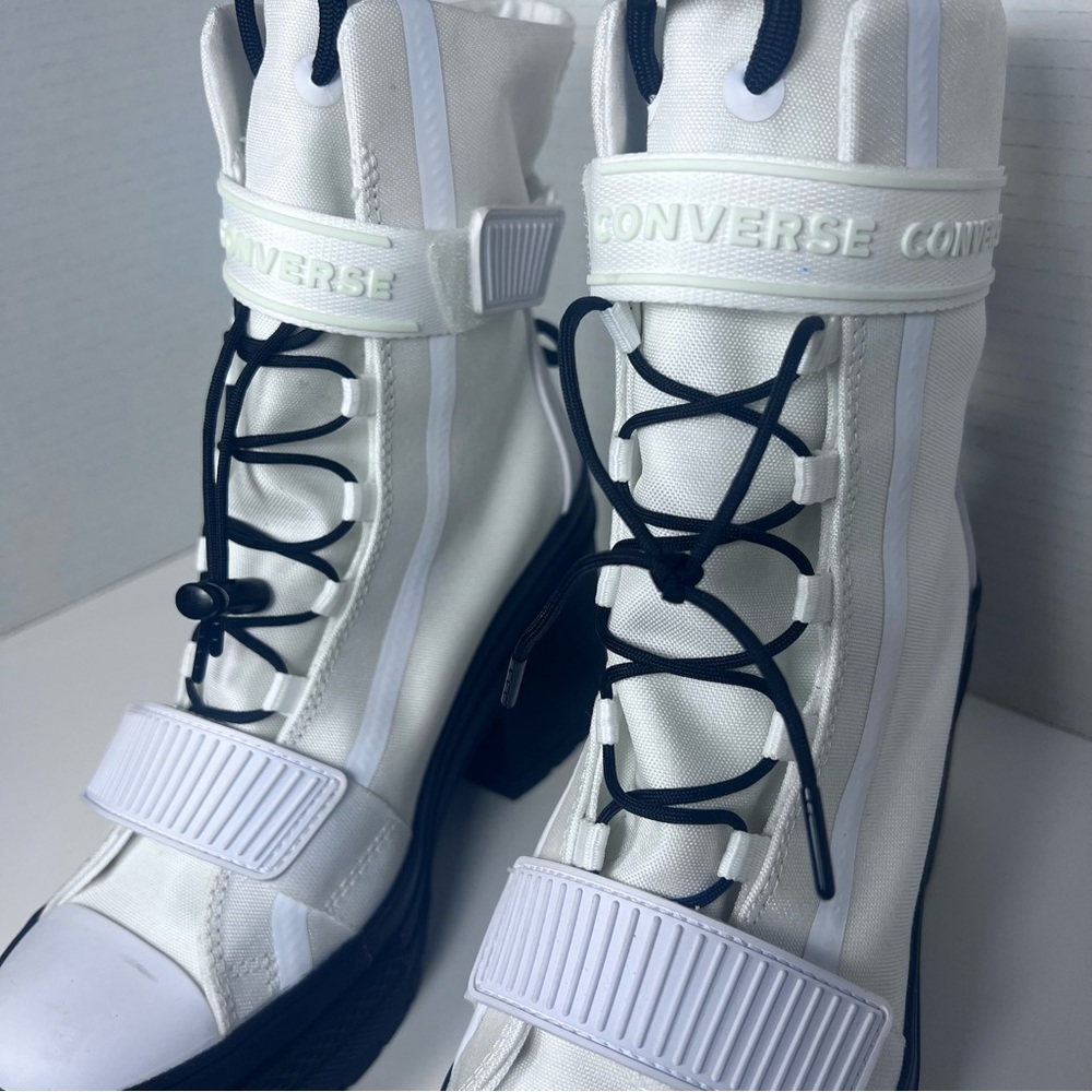 Converse Platform Combat Boots Size7.5 White Canvas Grunge Hiker Lace Up Booties